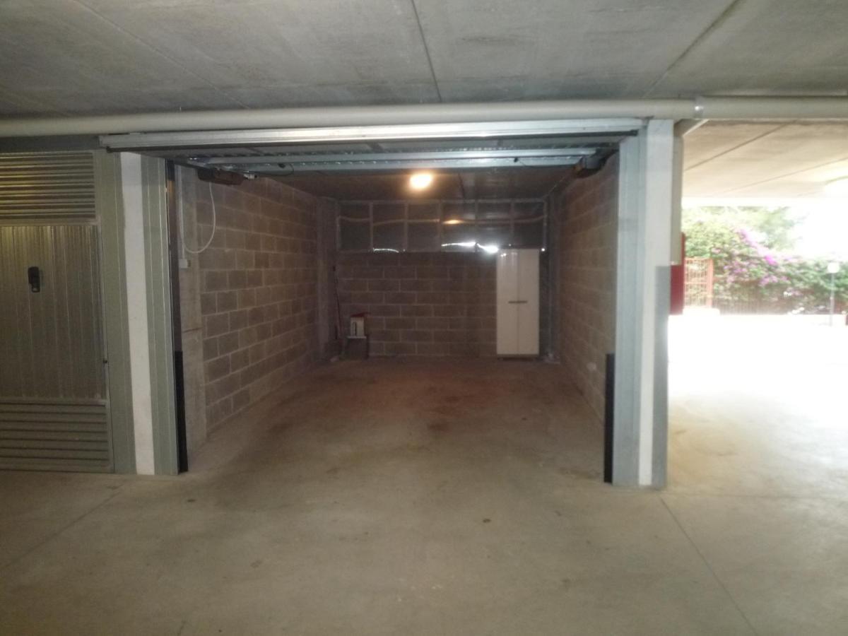 Appartamento Incantevole Con Piscina Vallecrosia Zewnętrze zdjęcie