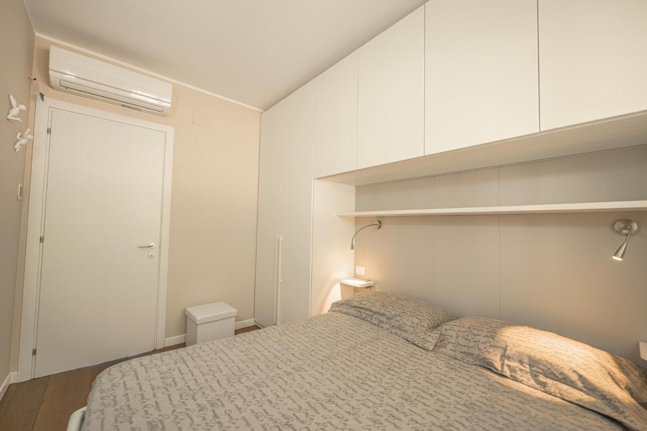 Appartamento Incantevole Con Piscina Vallecrosia Zewnętrze zdjęcie
